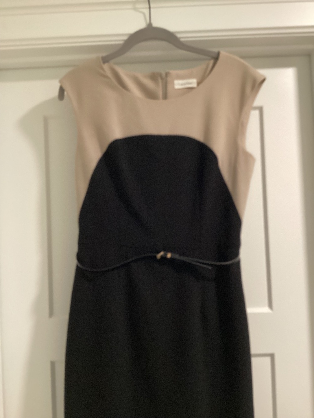 Calvin Klein Sleeveless Colorblock Dress /Size 6